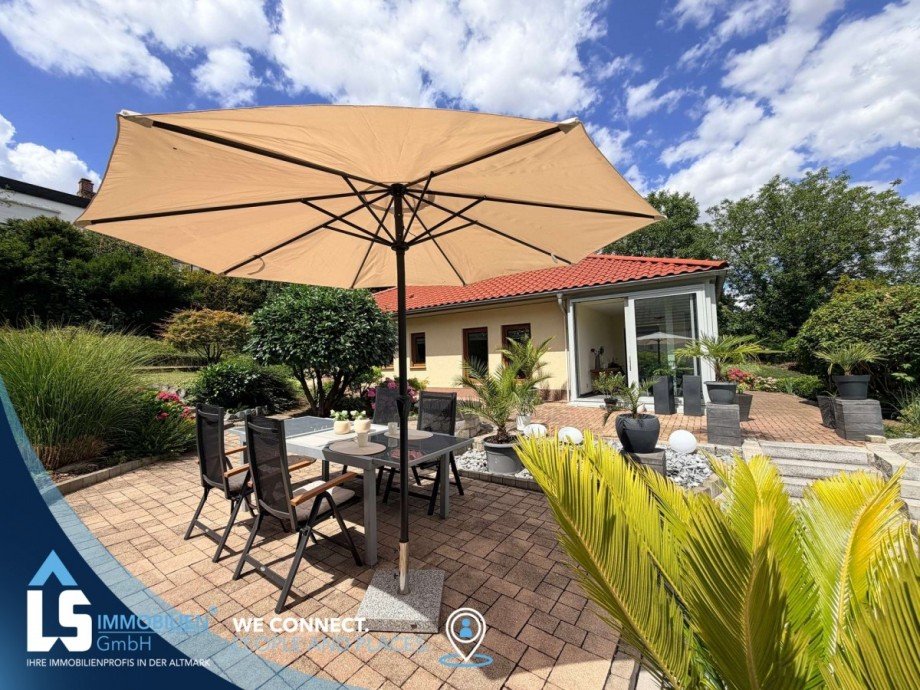 Sitzgelegenheit am Pool Bungalow Calbe (Saale)