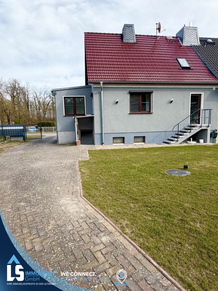 Bild 2 Doppelhaush�lfte Havelberg