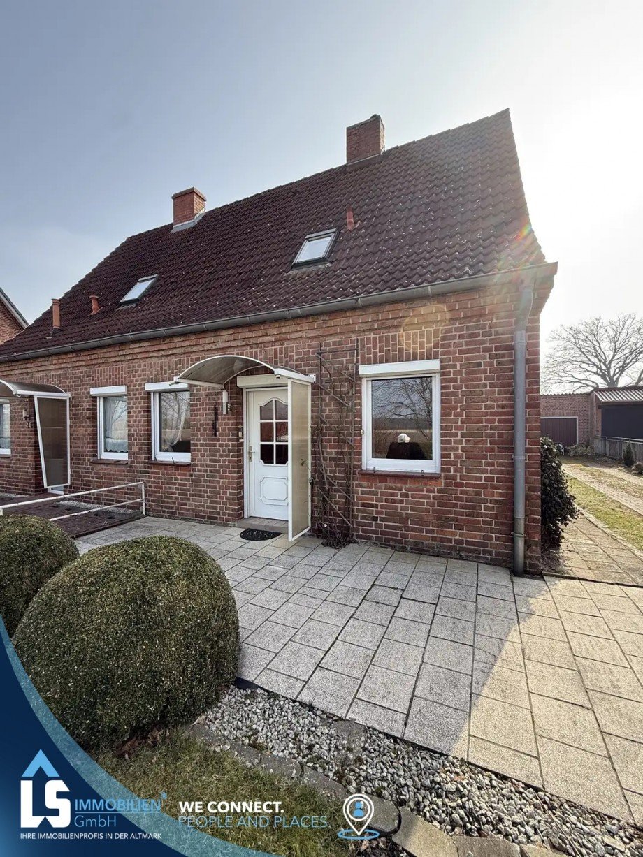 Au�enansicht Doppelhaush�lfte D�mitz OT Heidhof