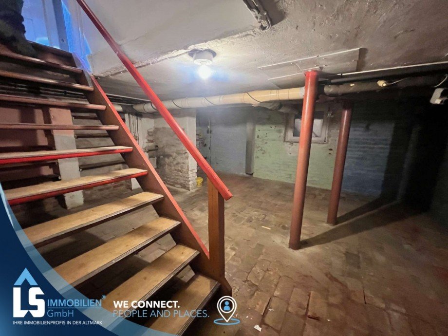 Keller Doppelhaush�lfte Perleberg