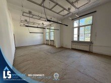 Gewerbeeinheit EG Premiumlage Werder: Wohn- und Gesch�ftshaus mit gro�z�gigem Grundst�ck und Potenzial