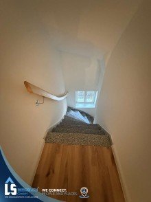 Abgang zum UG.jpg Frisch sanierte Stadtvilla mit Sonder-AfA in Bestlage von Stendal