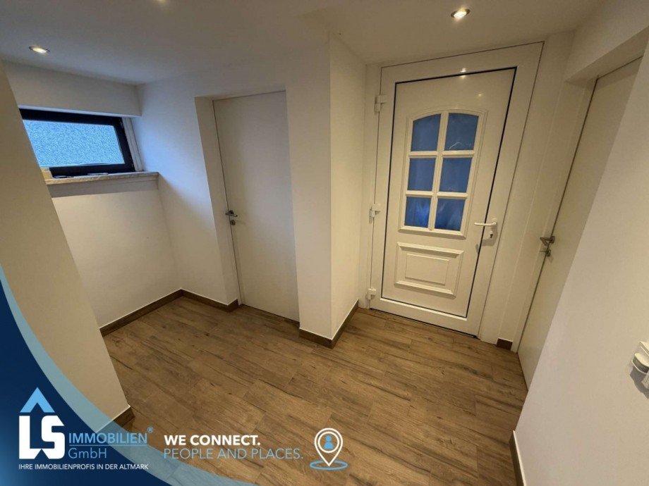 Keller Flur Ausgang Doppelhaush�lfte Havelberg