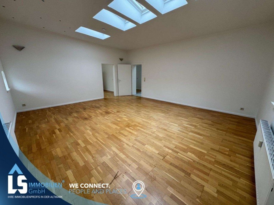 Wohnzimmer Dachgeschosswohnung Magdeburg