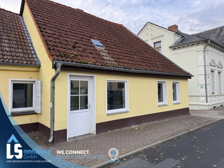 Gewerbeeinheit Mehrfamilienhaus Rog�tz