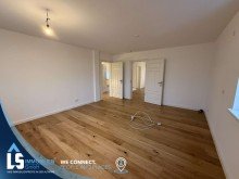 K�che.jpg 5 Zimmer und 3 B�der - Gro�z�gige, lichtstarke Maisonettwohnung mit Balkon und Stellplatz in Stendal