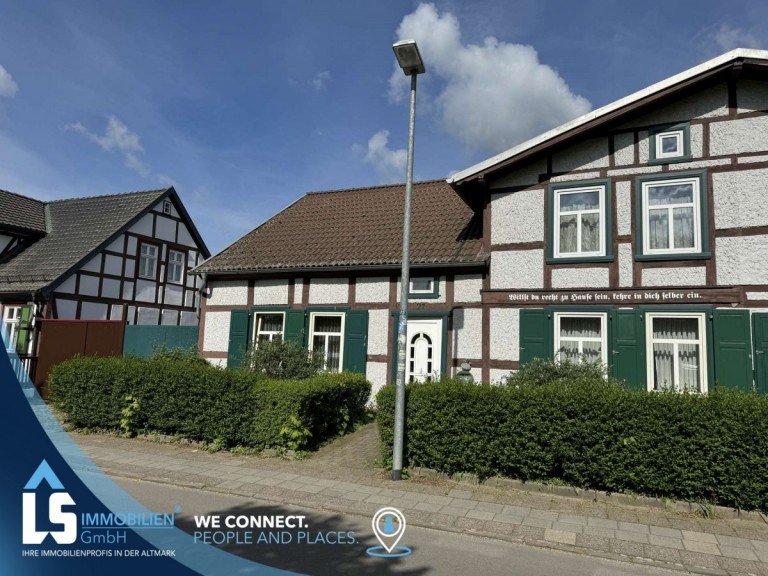 IMG_1215 Stendal Zweifamilienhaus Leben in der City von Stendal mit Pool und Einliegerwohnung!