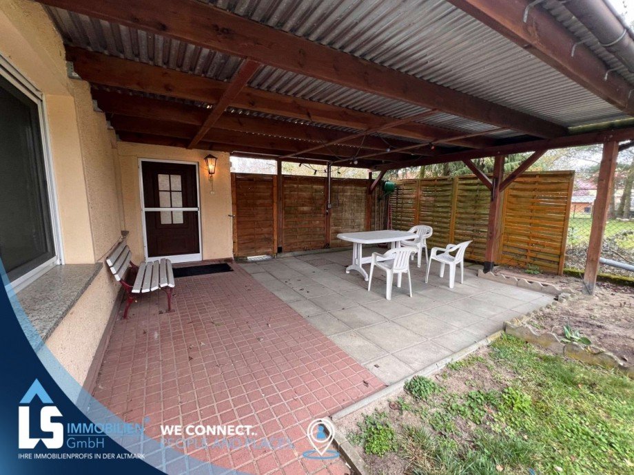 Terrasse/ Eingang Einfamilienhaus Grieben