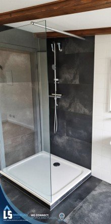 Walk-INN Dusche Gro�z�gige m�blierte 3 Zimmerwohnung in der Innenstadt von Stendal