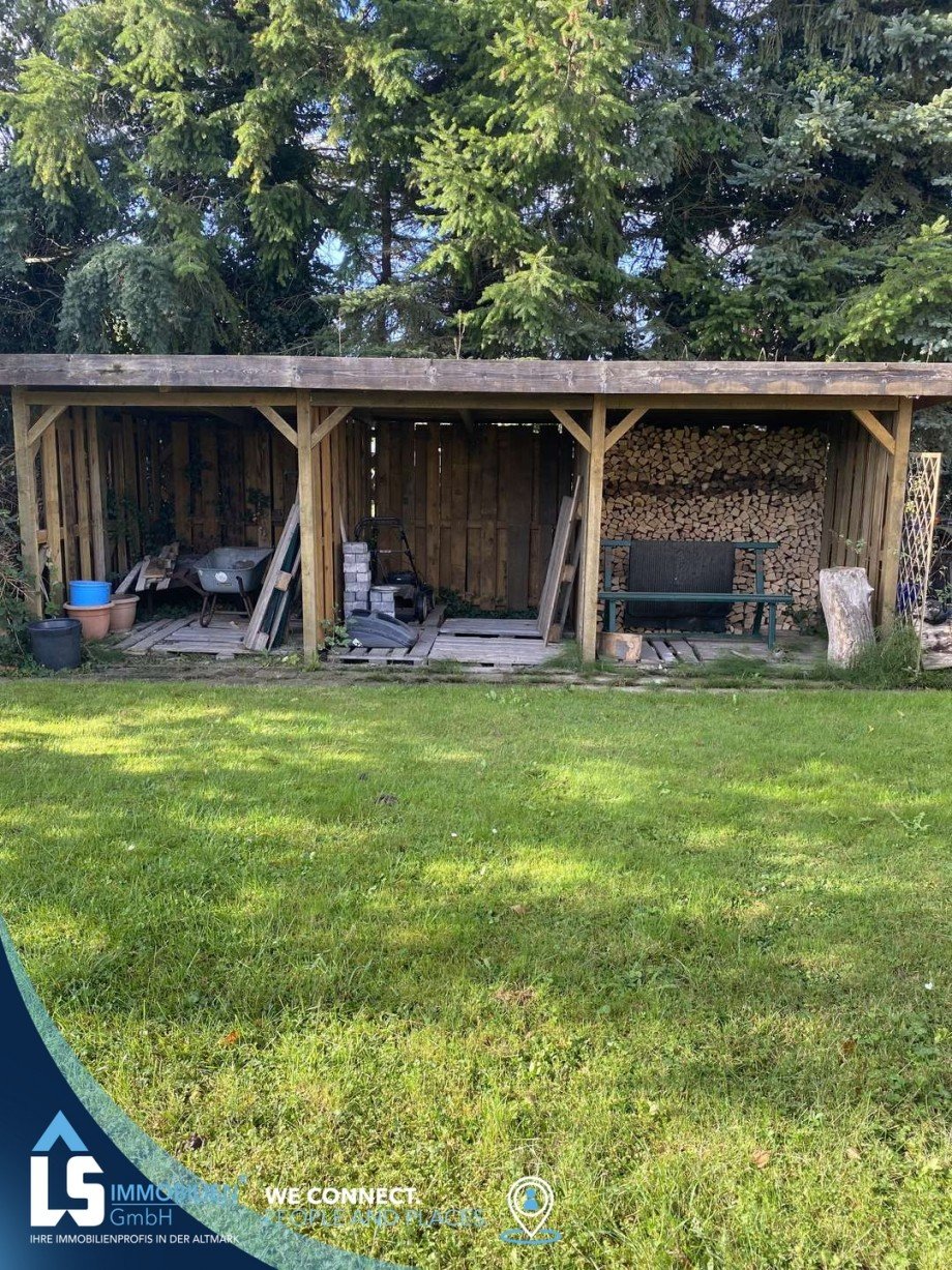 Unterstellm�glichkeiten Einfamilienhaus B�tzow