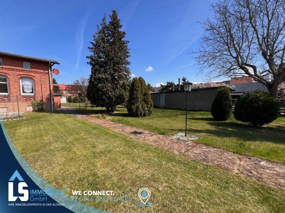 Grundst�ck Einfamilienhaus Tangerm�nde