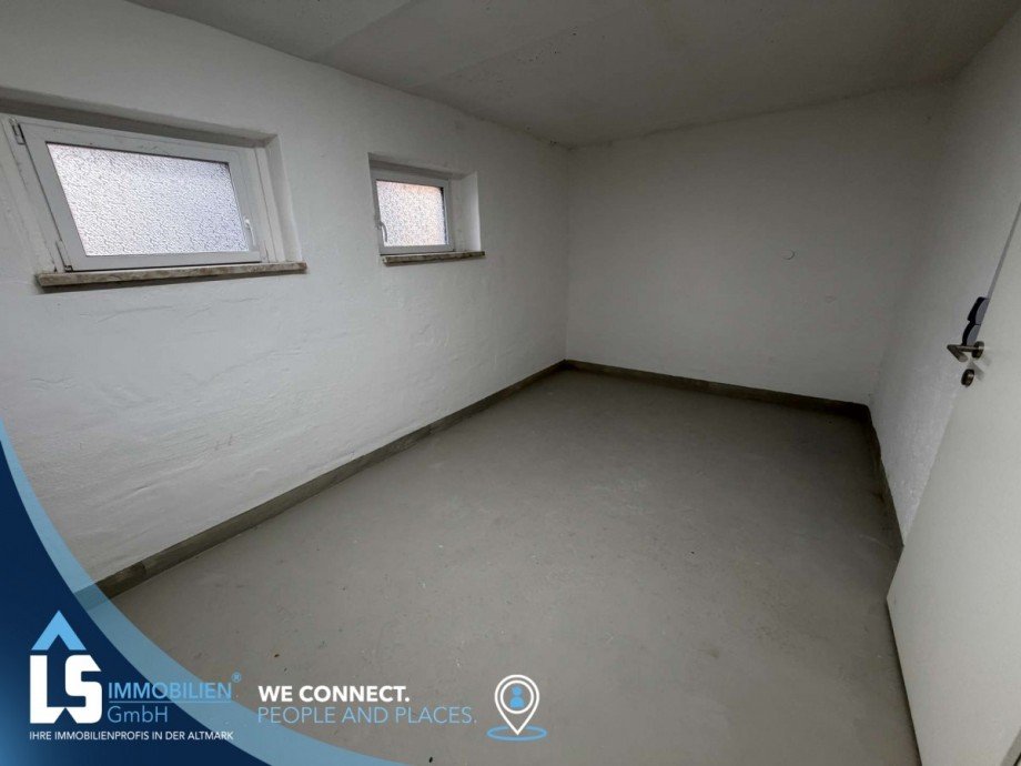 Keller Doppelhaush�lfte Havelberg