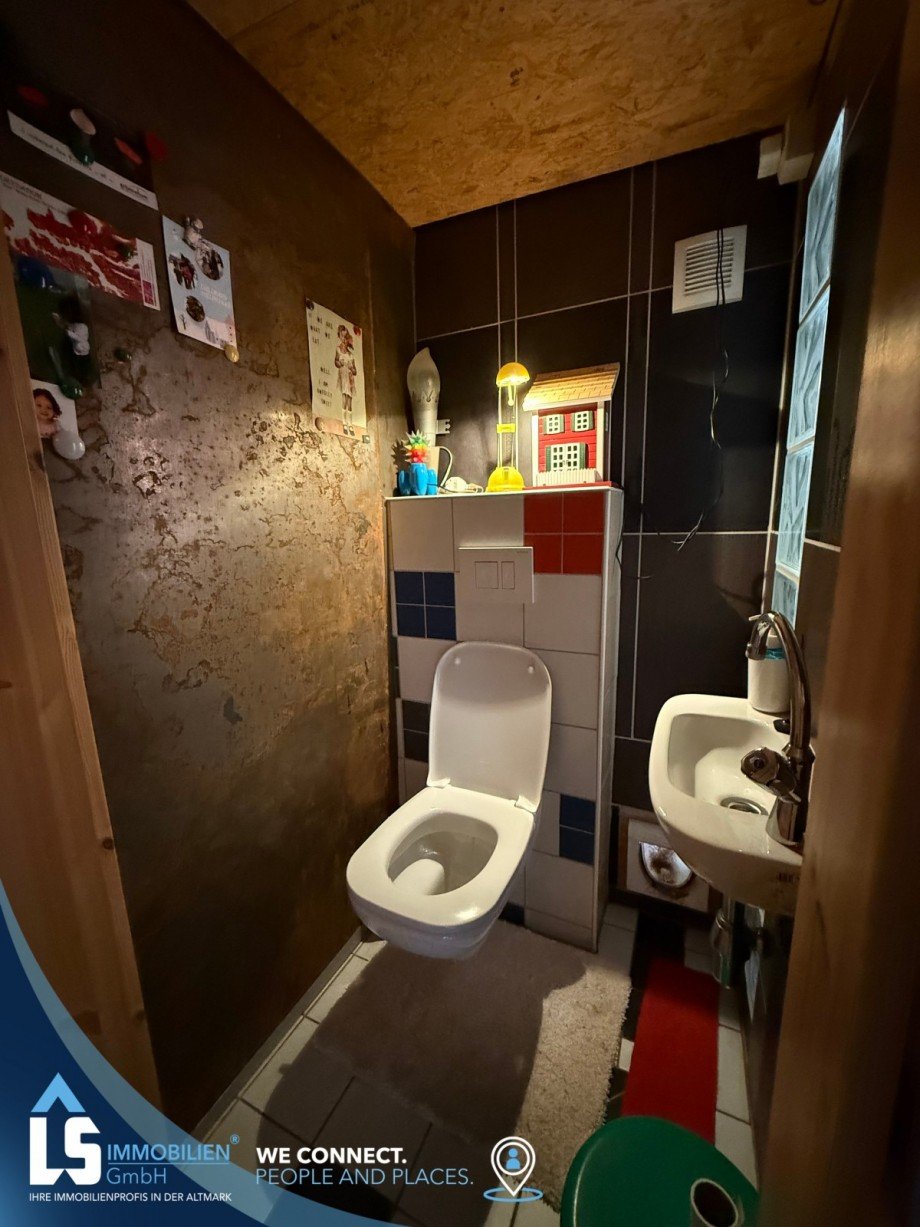 G�ste WC EG Wohnhaus Einfamilienhaus Ostingersleben
