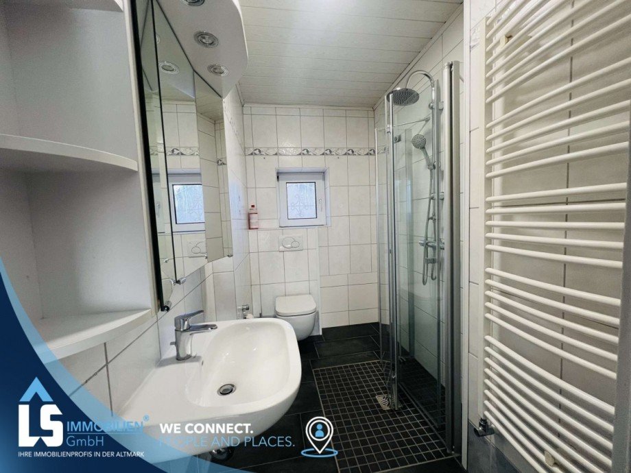 Bad im EG Doppelhaush�lfte Gardelegen