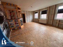Partyraum Platz f�r die ganze Familie. Einfamilienhaus mit gro�em Grundst�ck