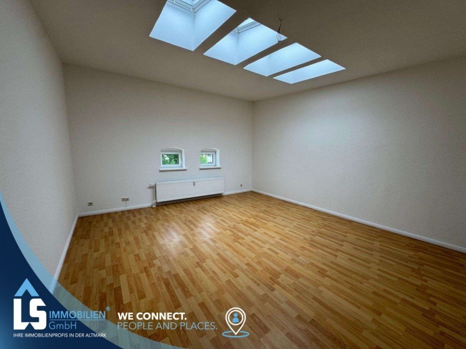 Schlafzimmer 1 Dachgeschosswohnung Magdeburg