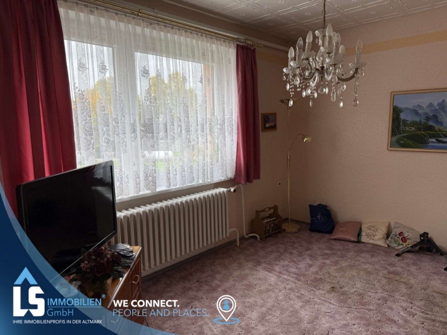 Zimmer 1 OG Einfamilienhaus Wefensleben