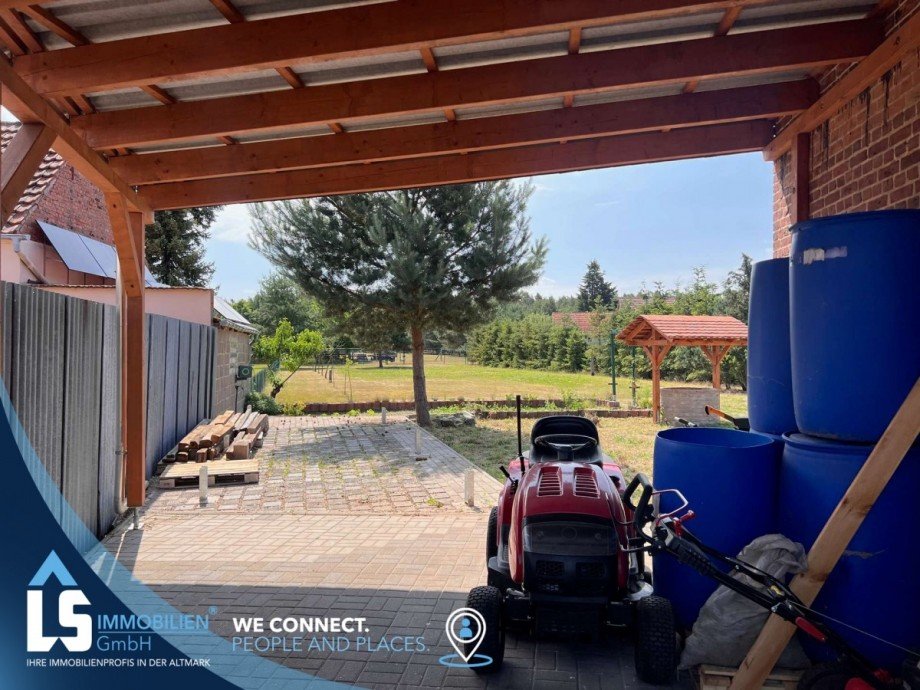 Carport Einfamilienhaus Wei�ewarte