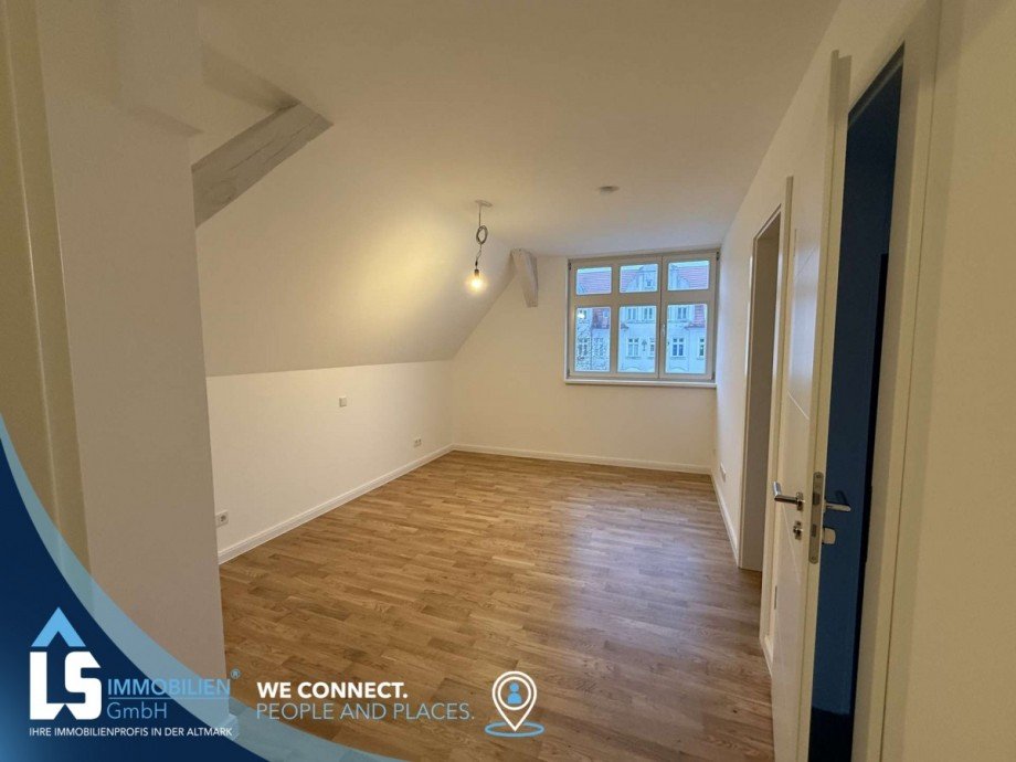 Schlafzimmer 3.jpg Maisonettewohnung Stendal