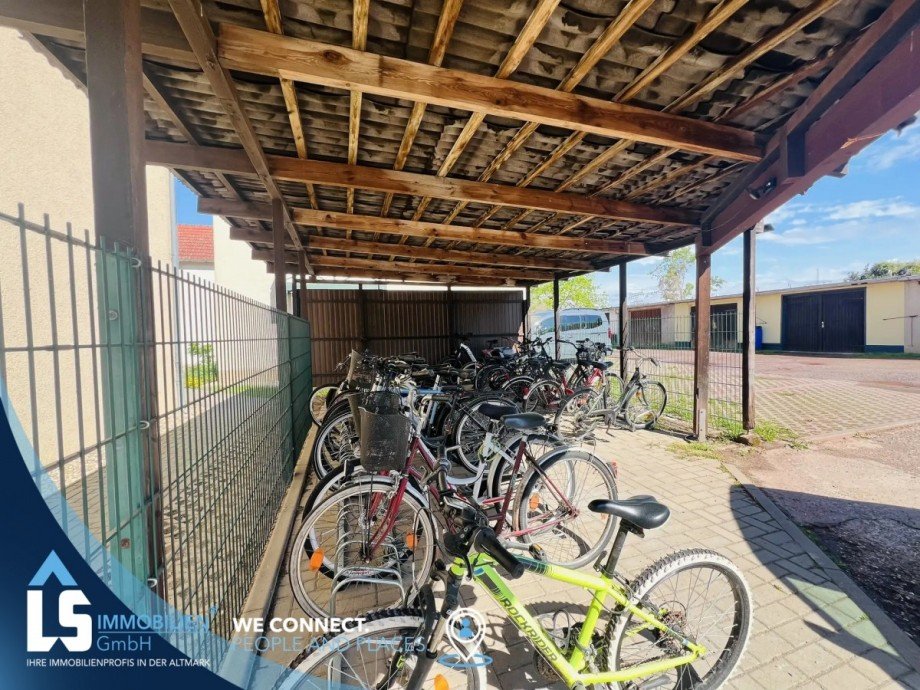 Fahrradabstellplatz Dachgeschosswohnung Dahlenwarsleben