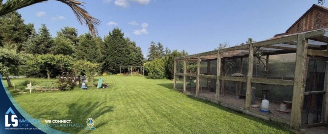 Garten.jpg Doppelhaush�lfte Premnitz OT M�gelin