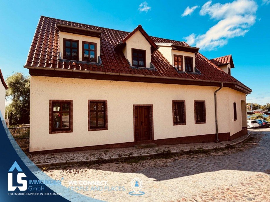 Objekt vorne Mehrfamilienhaus Havelberg