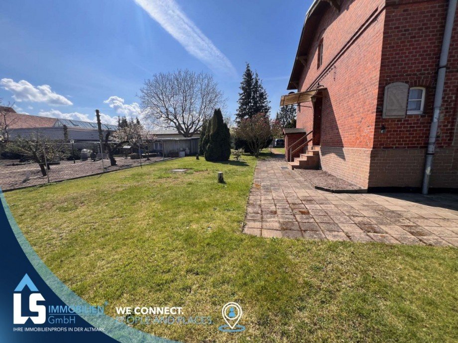 Grundst�ck Einfamilienhaus Tangerm�nde