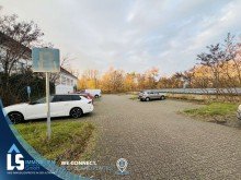 R�ckseite des Objektes Raum f�r Neues- Bestandsgeb�ude mit hervorragender Wohnbau-Perspektive!