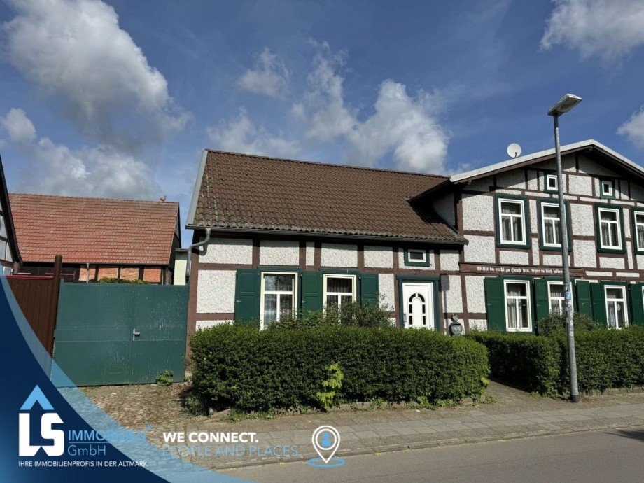 IMG_1217 Zweifamilienhaus Stendal