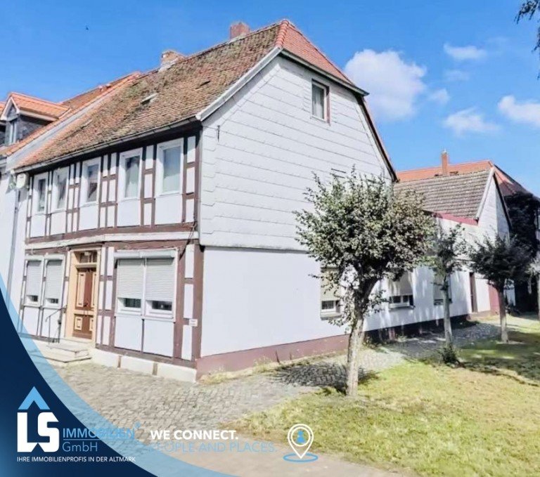 Hausansicht Bismark (Altmark) Stadthaus Denkmalgesch�tztes Sanierungsprojekt im Zentrum von Bismark!