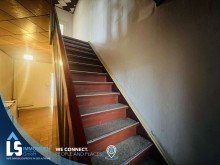 Aufgang zum OG Solides Einfamilienhaus mit vielen M�glichkeiten!