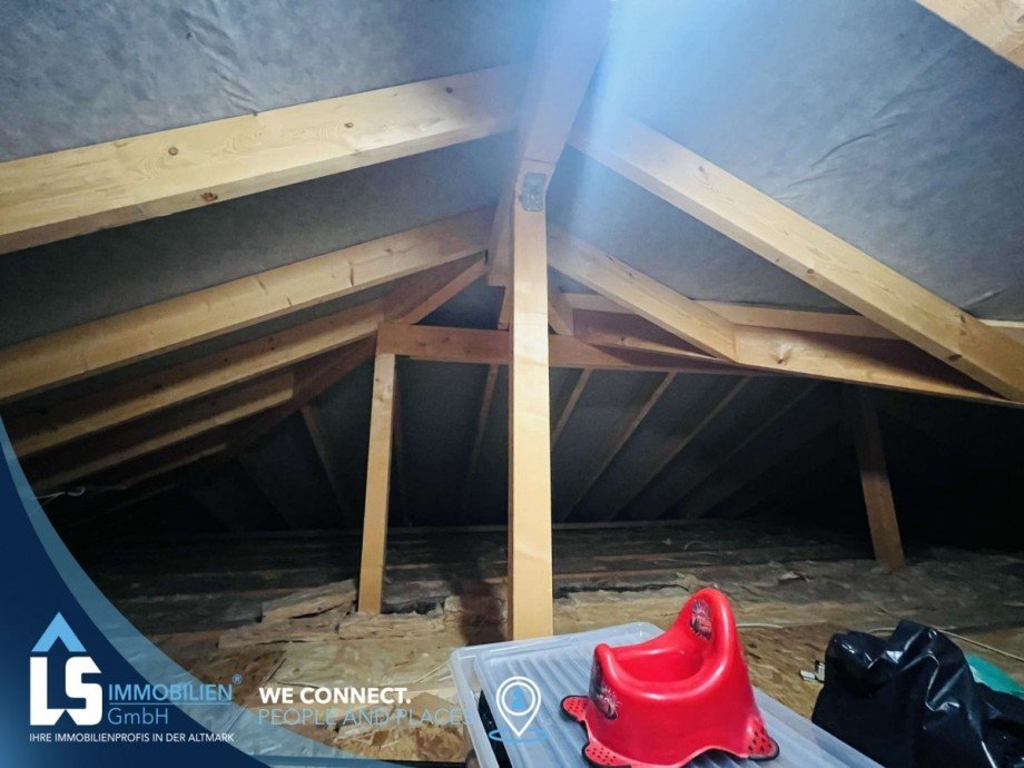 Dachboden als zus�tzlichen Lagerraum Bungalow Stendal