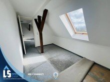 Zimmer 3 im DG Provisionsfrei, Mehrgenerationen-Wohnen m�glich!