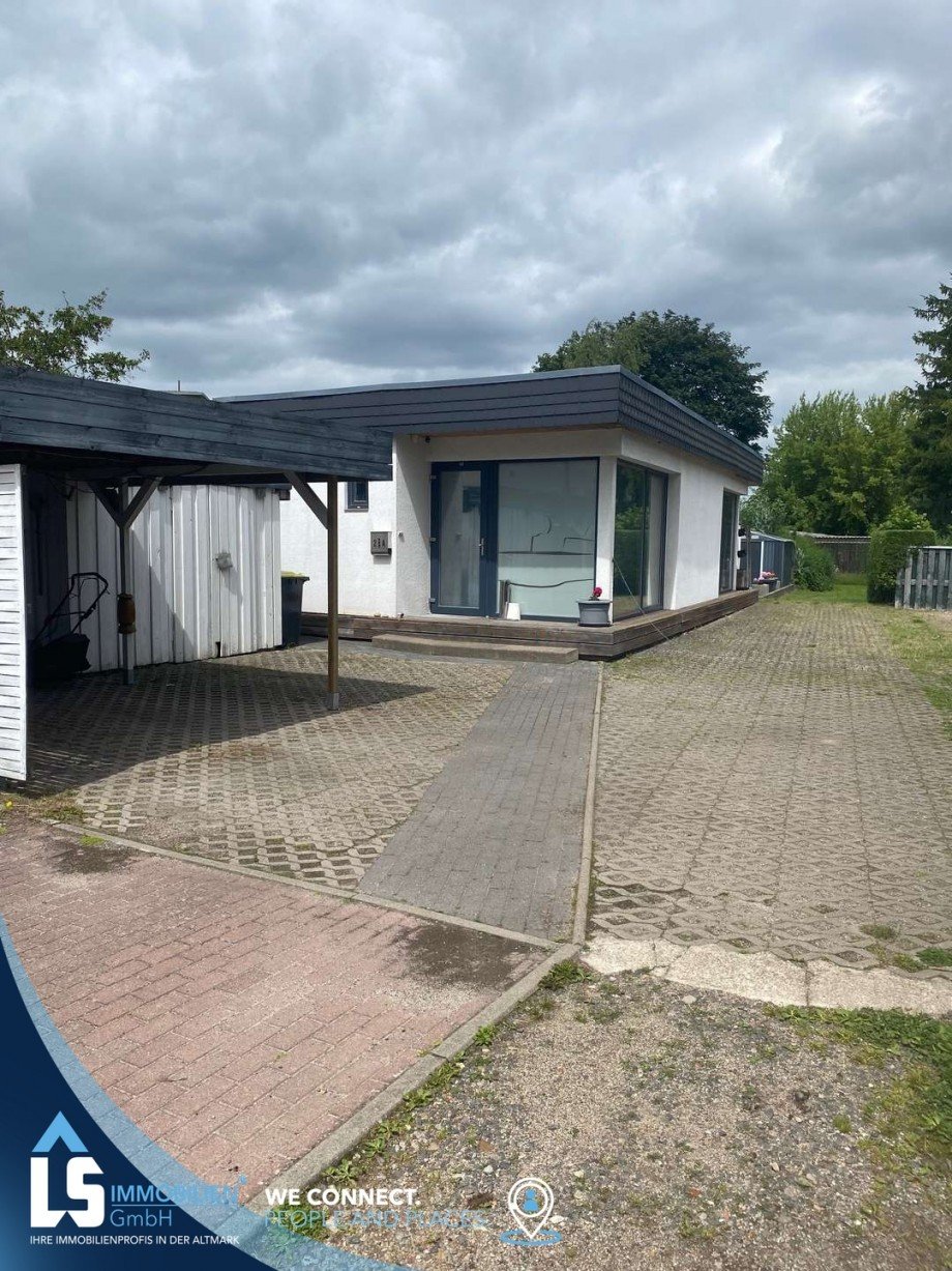 Au�enansicht Mehrfamilienhaus Malchin