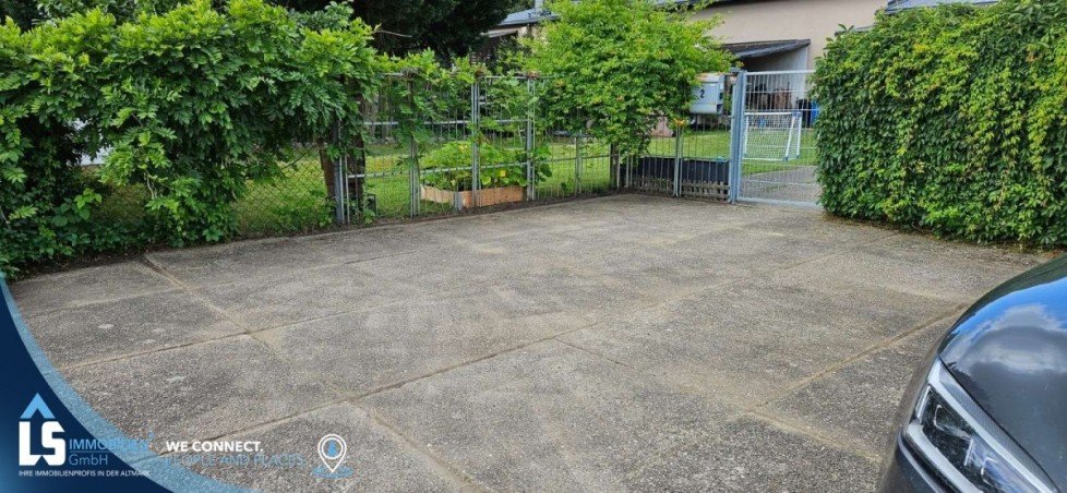PKW Stellplatz Haus B�lsdorf