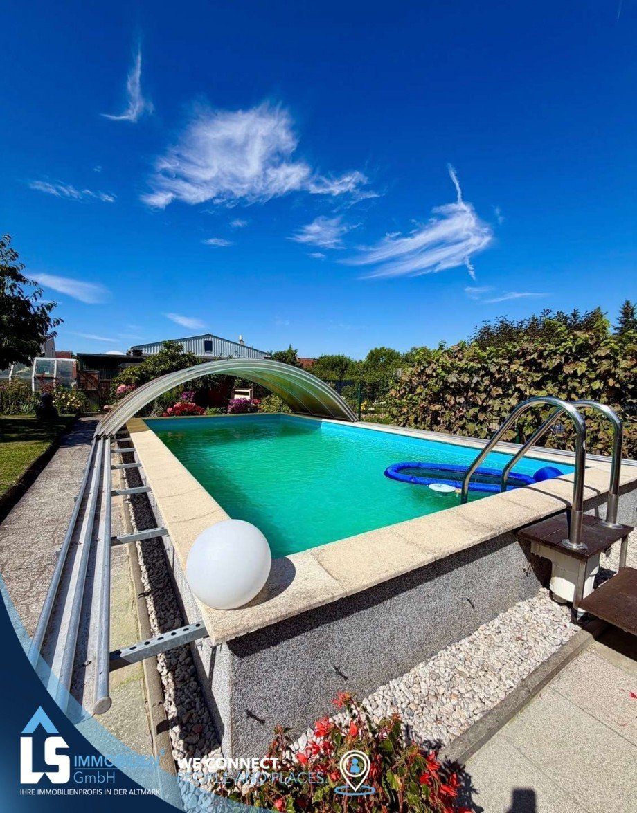 Pool Doppelhaush�lfte Stendal