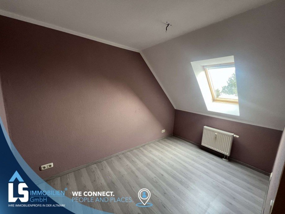 Schlafzimmer Dachgeschosswohnung Dahlenwarsleben