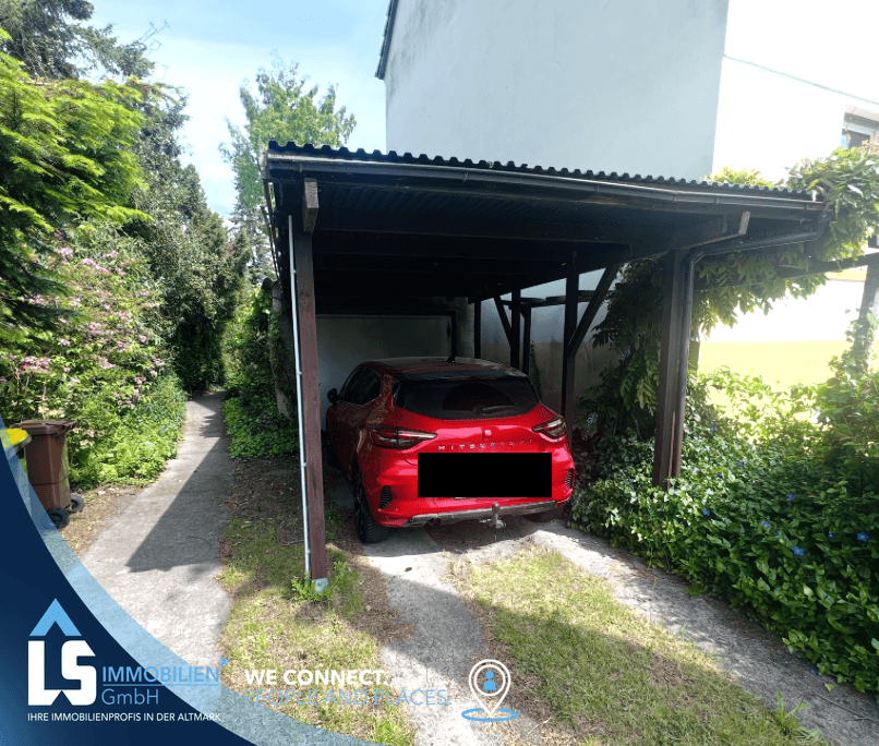 Carport und Garage Einfamilienhaus Stendal