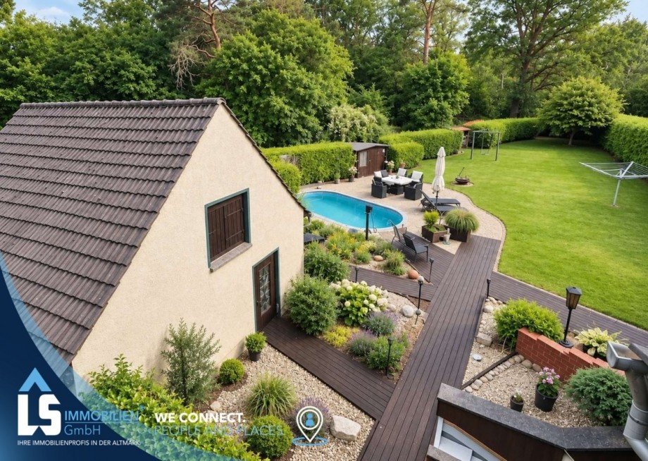 Blick in den Garten Doppelhaush�lfte Stendal