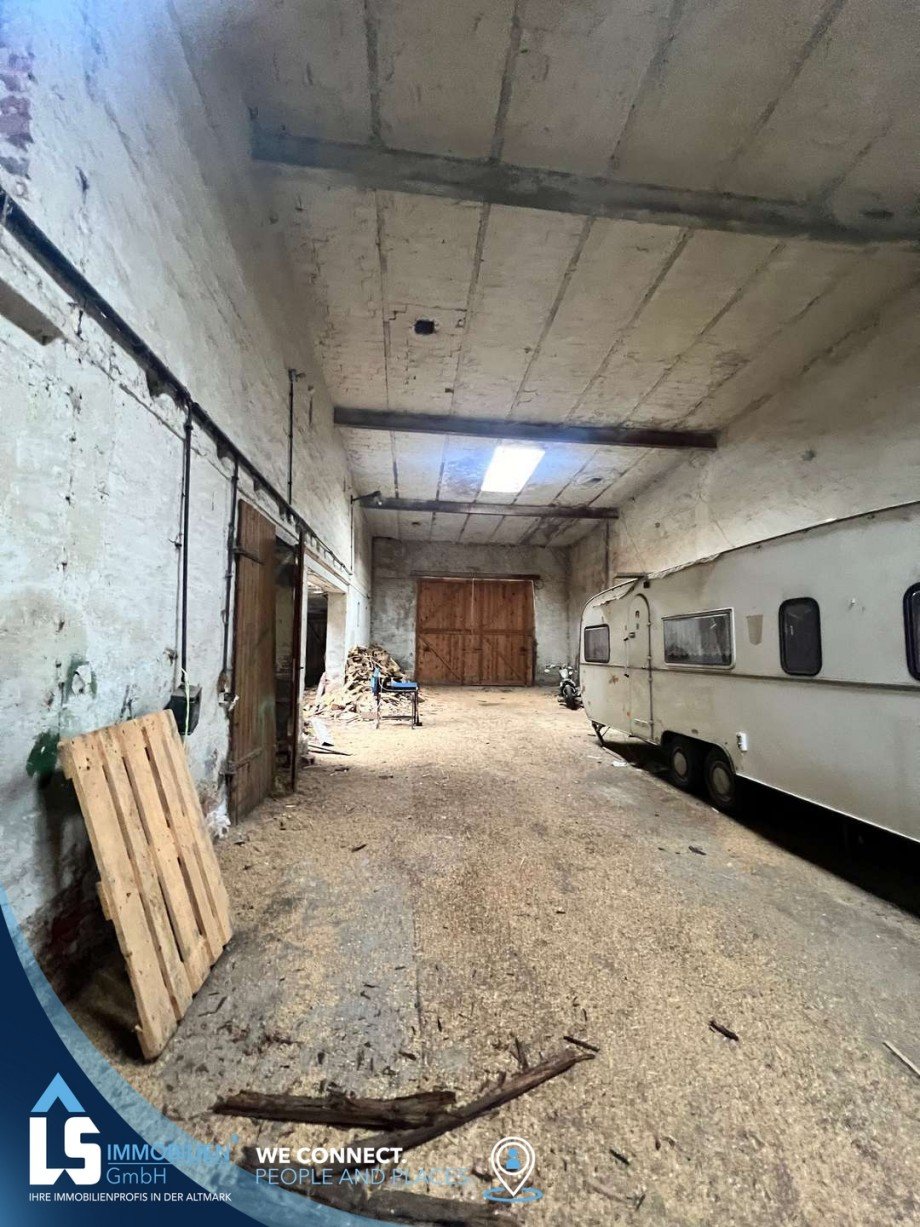 Scheune 2 Mehrfamilienhaus Stendal