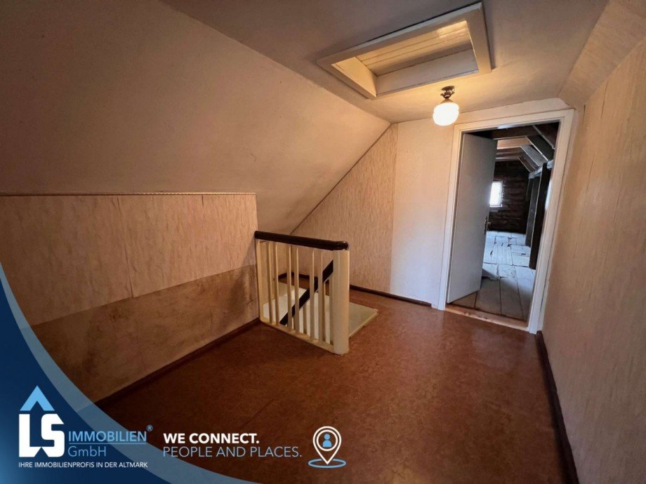 Flur OG Einfamilienhaus Grieben