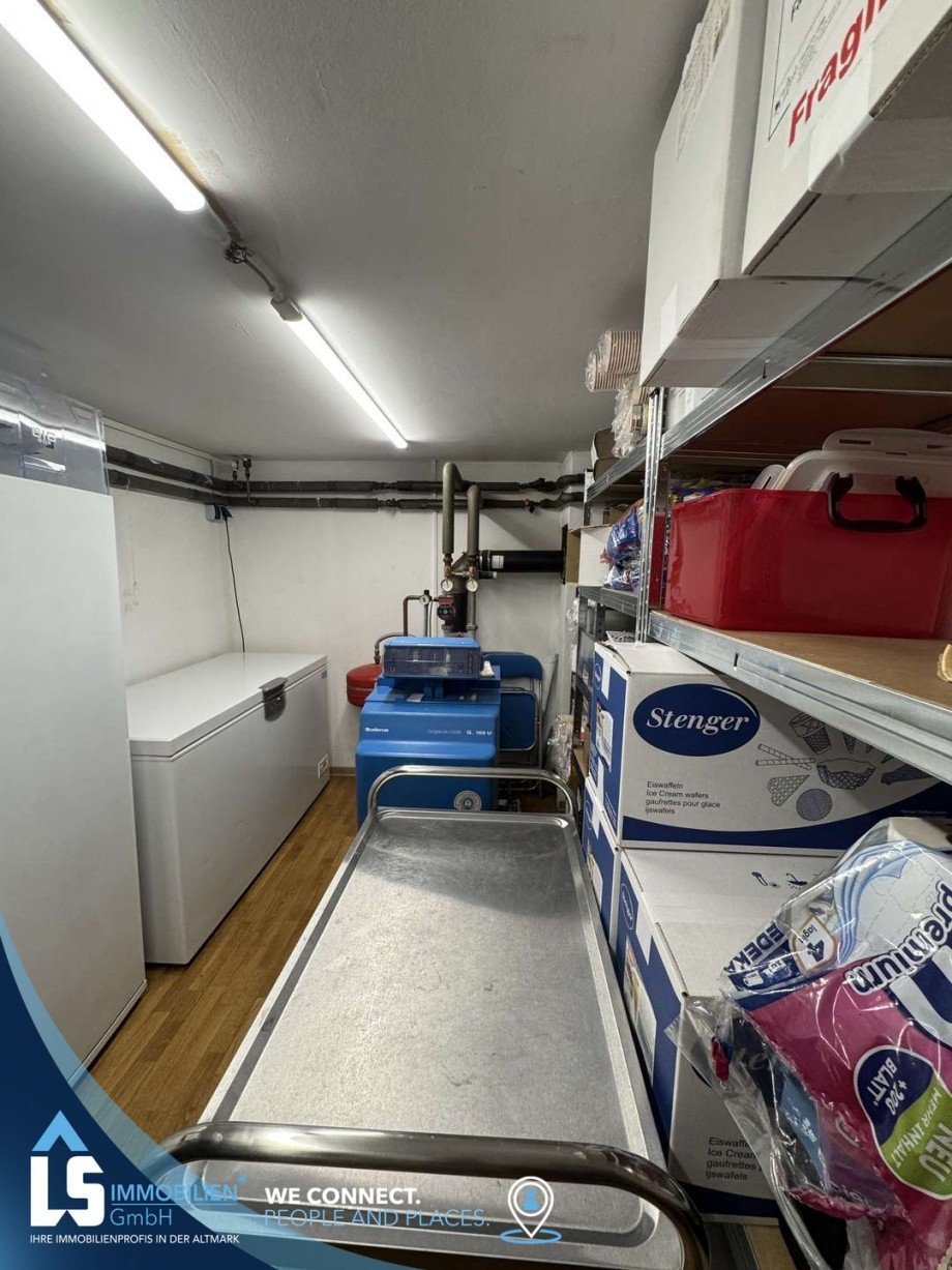 Heizungsraum und Lagerfl�che Ladenlokal Tangerh�tte