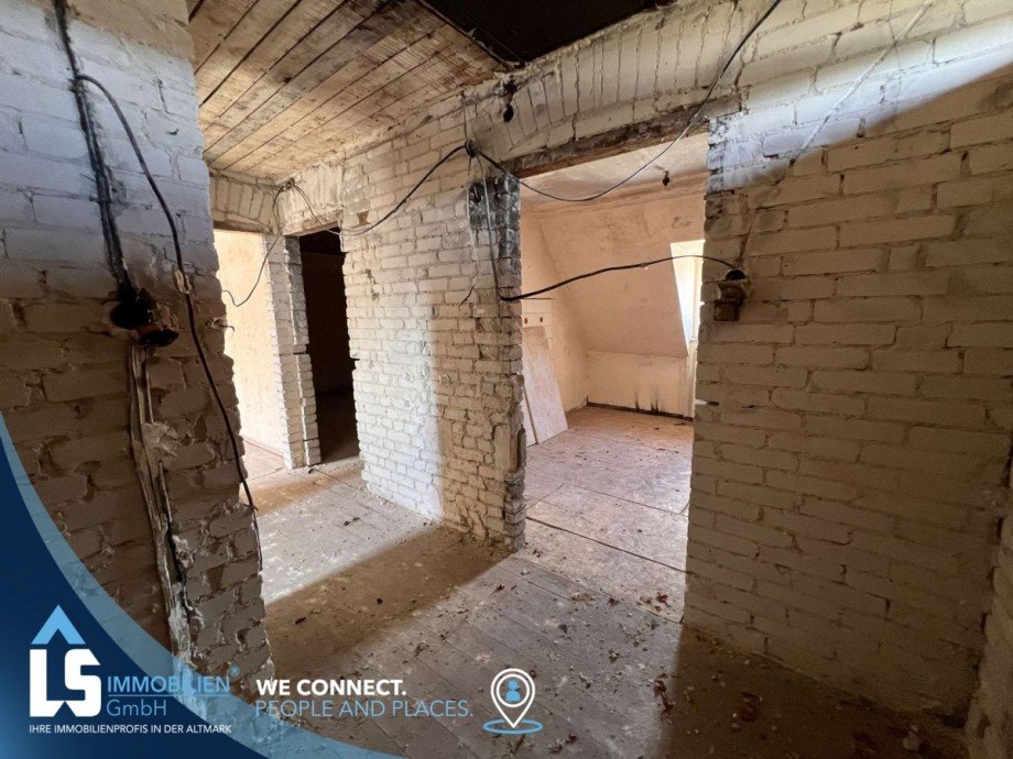 Obergeschoss Doppelhaush�lfte Tangerm�nde