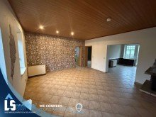 6 Doppelhaush�lfte mit gro�em Grundst�ck