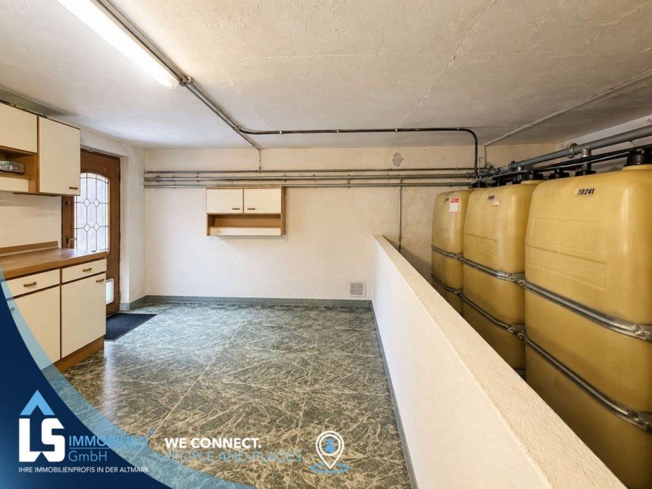 �ltanks im Keller Doppelhaush�lfte Stendal